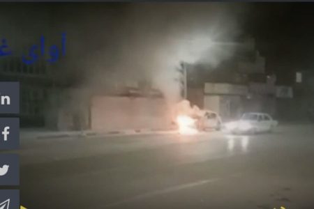 هم اکنون آتش سوزی ماشین کوئیک در خیابان انقلاب