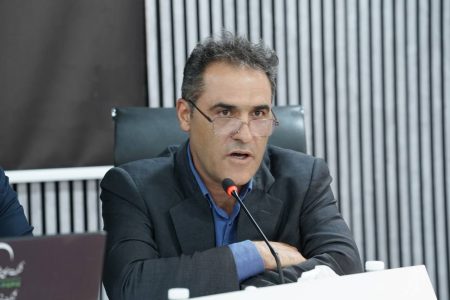 حمایت قاطع پترول از مدیرعامل پتروشیمی ایلام/ تولید پلی‌اتیلن به ۱۰۰ درصد ظرفیت خواهد رسید