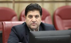 ر توسعه پایدار و استفاده از ظرفیت اربعین برای رونق استان تاکید کرد