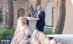 ‍ تأکید مشاور وزیرارشاد کشور بر نقش ایلام در انتقال فرهنگ و حمایت از هنرمندان