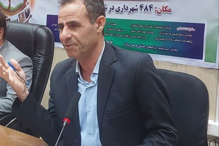 کرمی مدیر آب و خاک جهاد کشاورزی ایلام بر همکاری دستگاه‌ها برای حفاظت از خاک تأکید کرد