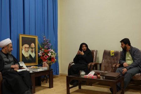 ‍ هم‌افزایی فلاحی و امام جمعه ایلام برای حل بحران اهالی چم‌شیر/ پیگیری ویژه حقوق تضییع‌شده در دفتر نماینده ولی‌فقیه